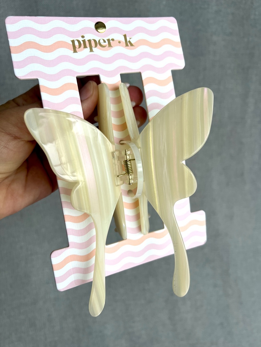 Piper K LARGE batterfly acrylic claw jaw hair clip ivory cream